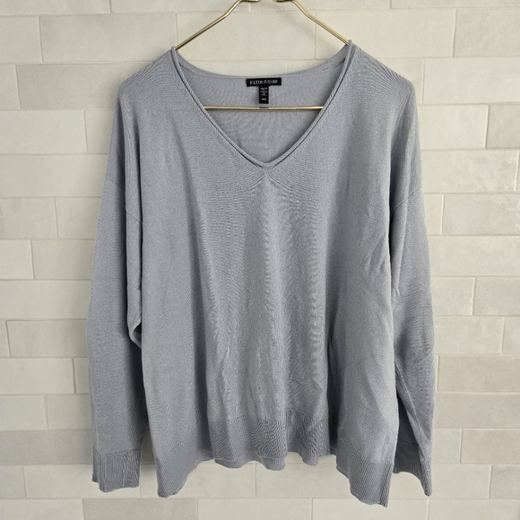 Eileen Fisher Light Gray V-Neck Sweater - Picture 1 of 6